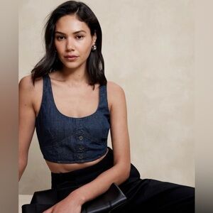 Cropped denim corset top. ⭐️